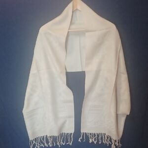 Patrick Francis Designs Wool Scarf With Fringe